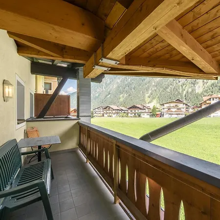 Alpina Apartment *